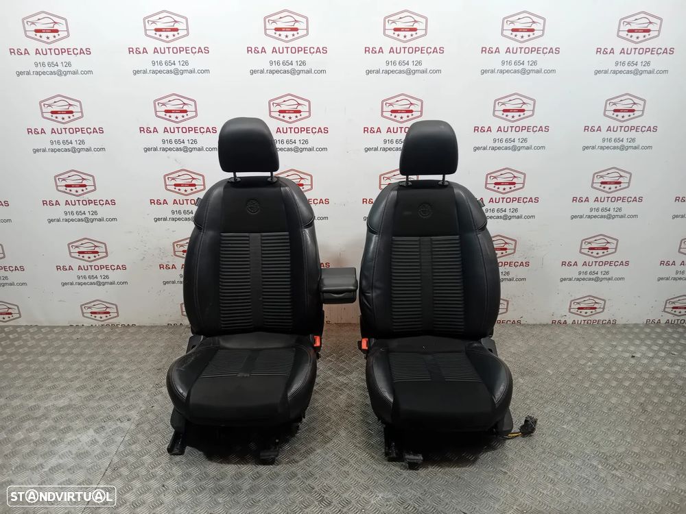 Conjunto de Bancos Alfa Romeo Giulietta com Costura Vermelha Original - 12