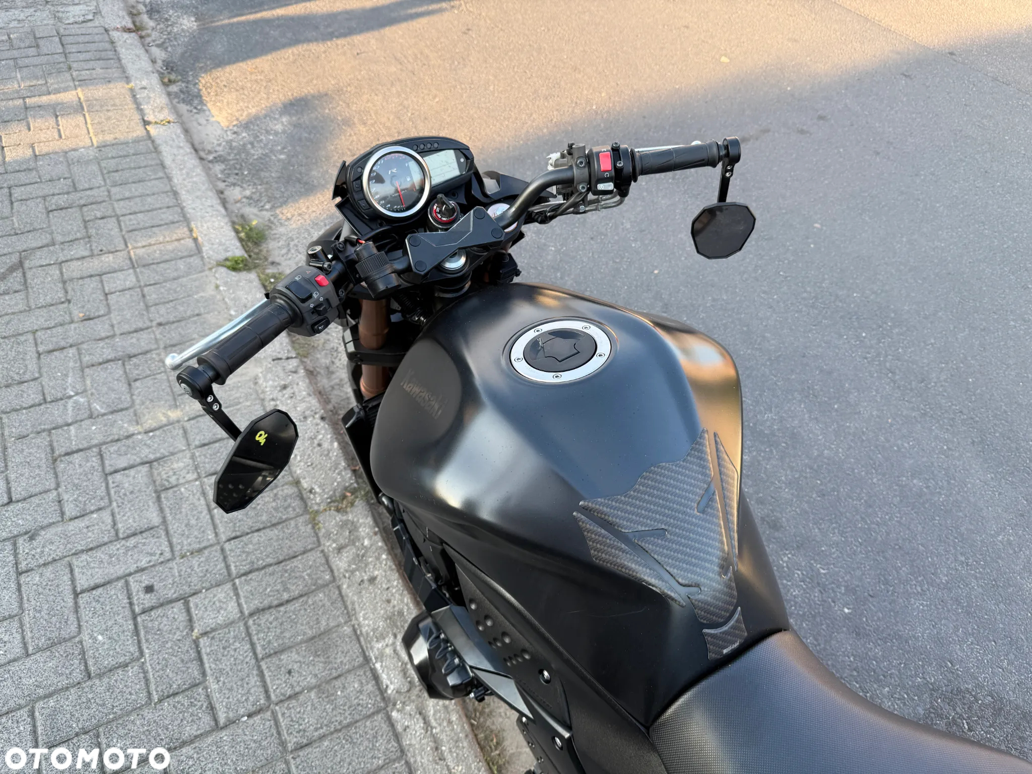 Kawasaki Z - 8
