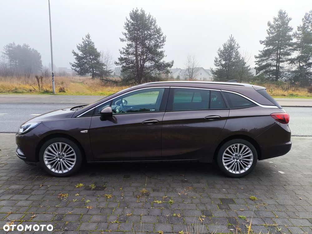 Opel Astra 1.0 T 120 Lat S&S - 20