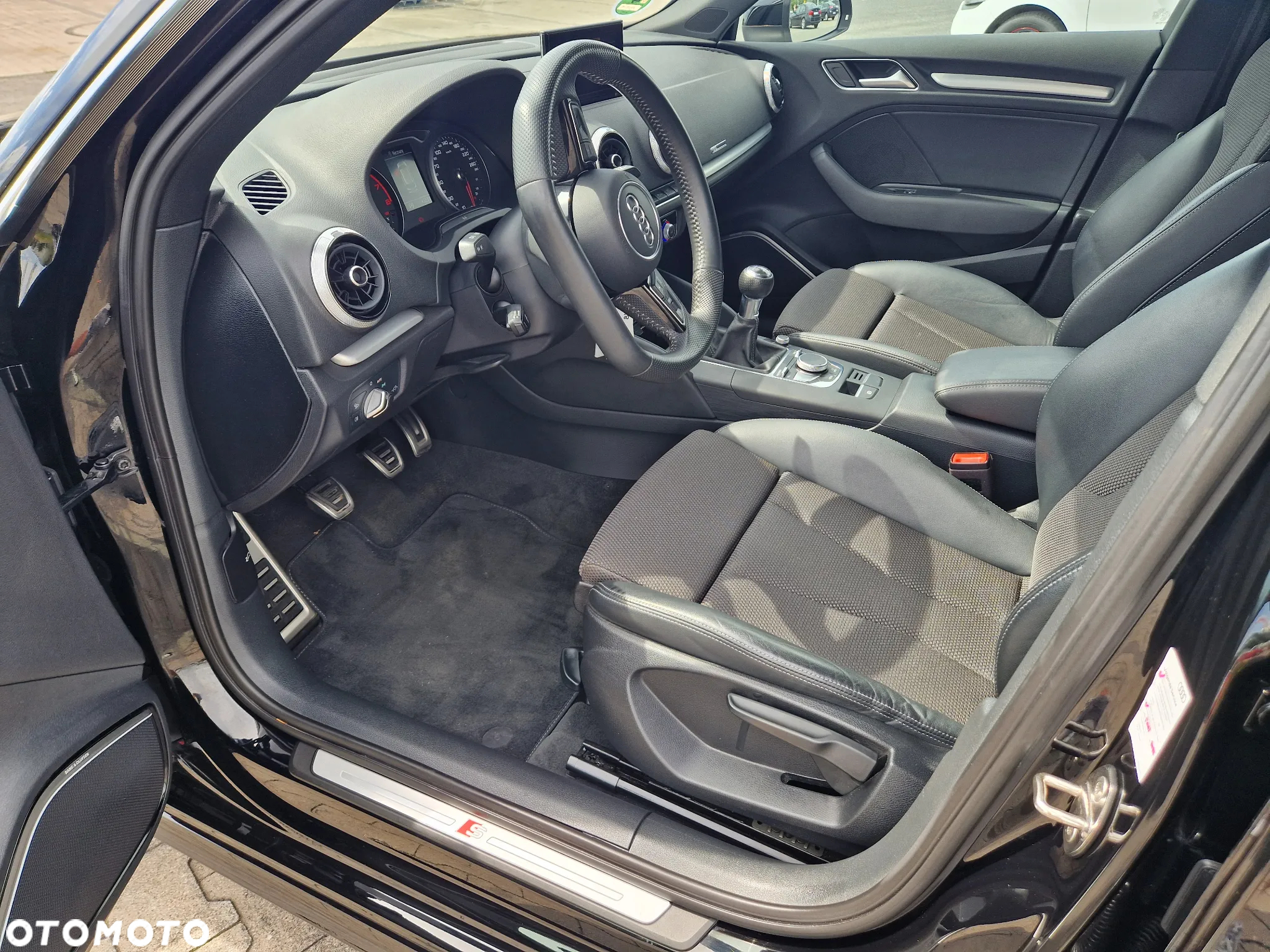 Audi A3 35 TFSI S Line - 10