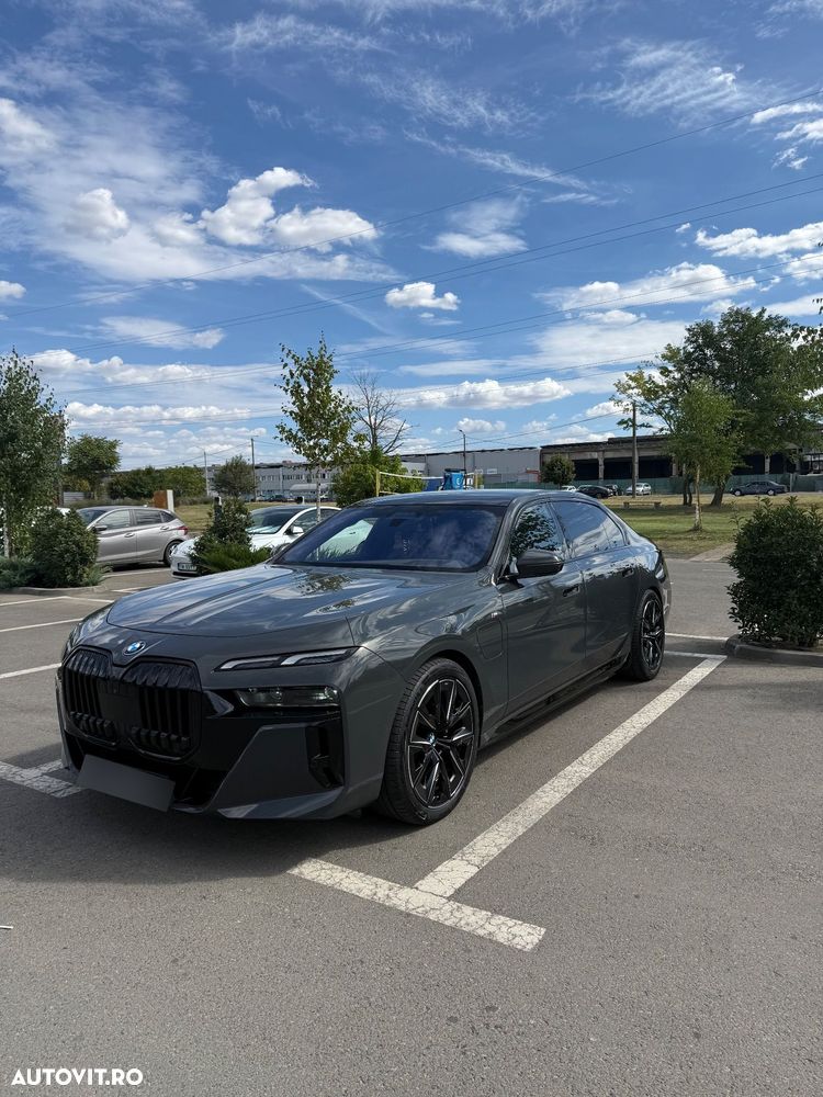 BMW Seria 7 750e xDrive - 1
