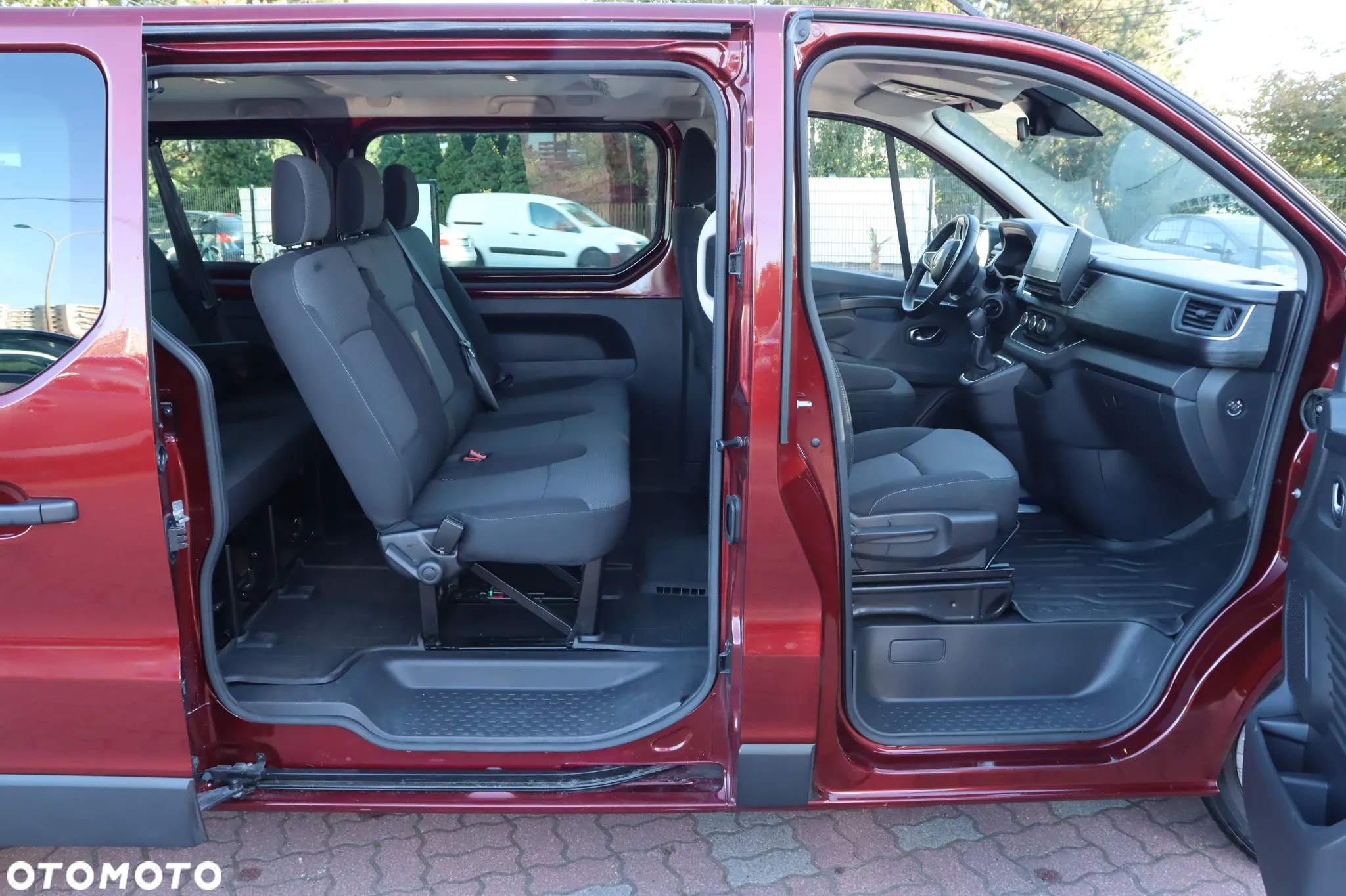 Renault Trafic - 24