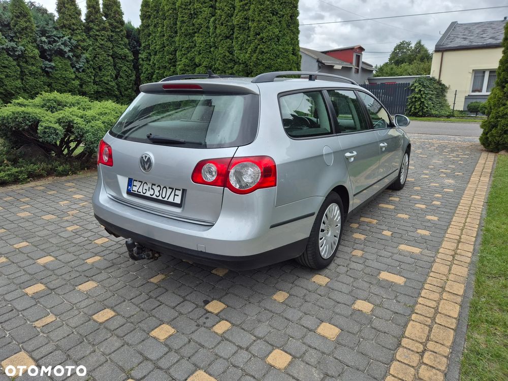 Volkswagen Passat 2.0 TDI DPF Individual - 6