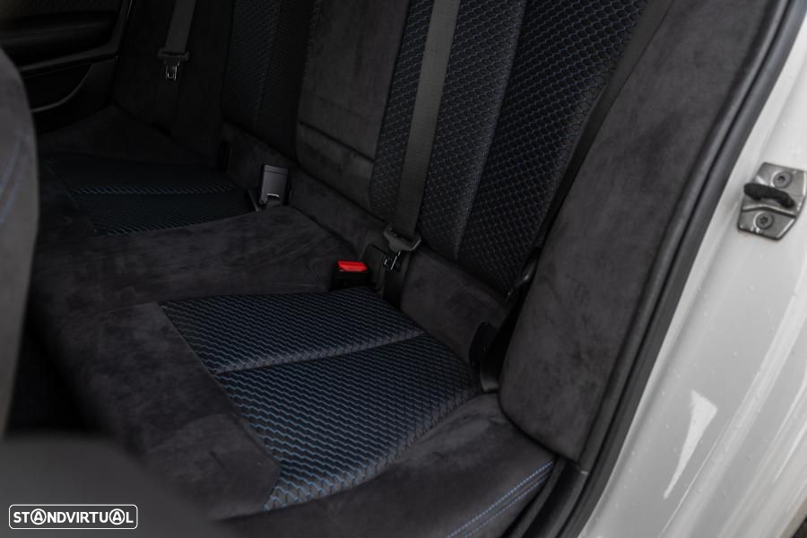 BMW M140i Aut. Special Edition - 36