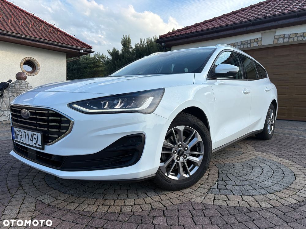 Ford Focus 1.0 EcoBoost Titanium - 1