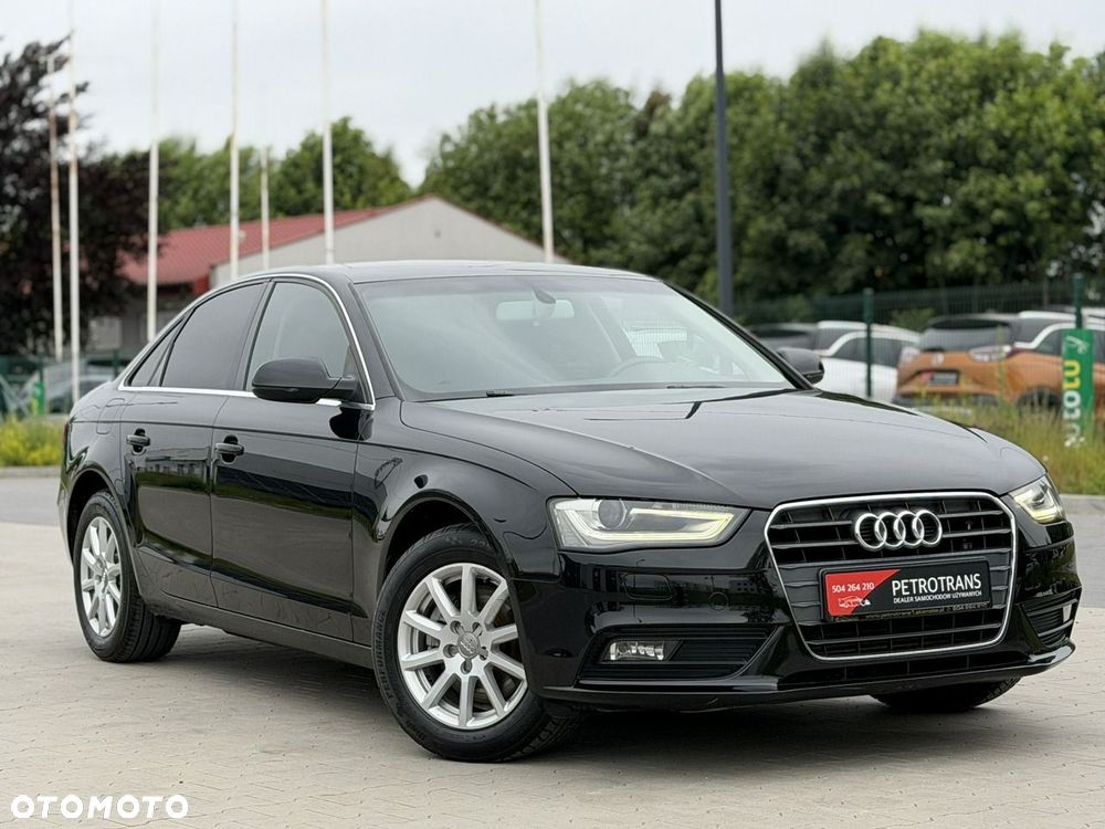 Audi A4 Limousine - 17