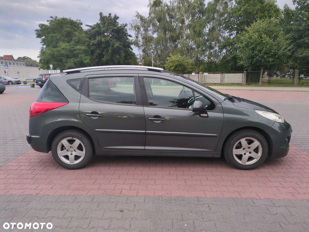 Peugeot 207 1.4 16V Sporty - 3
