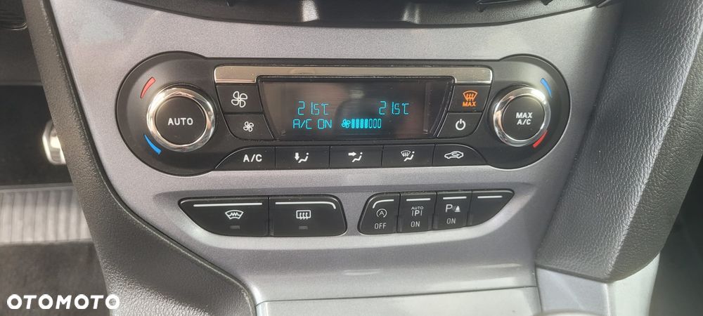 Ford Focus - 13