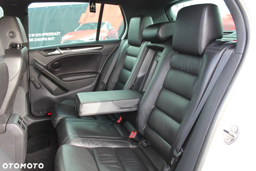 Volkswagen Golf 2.0 TDI DPF DSG GTD - 27
