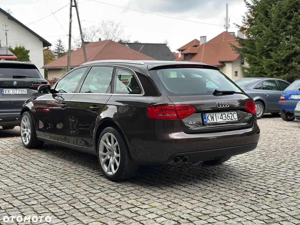 Audi A4 Avant - 14
