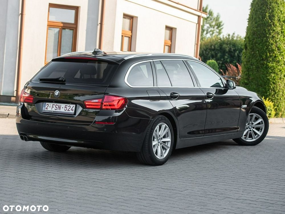 BMW Seria 5 520d Luxury Line - 16