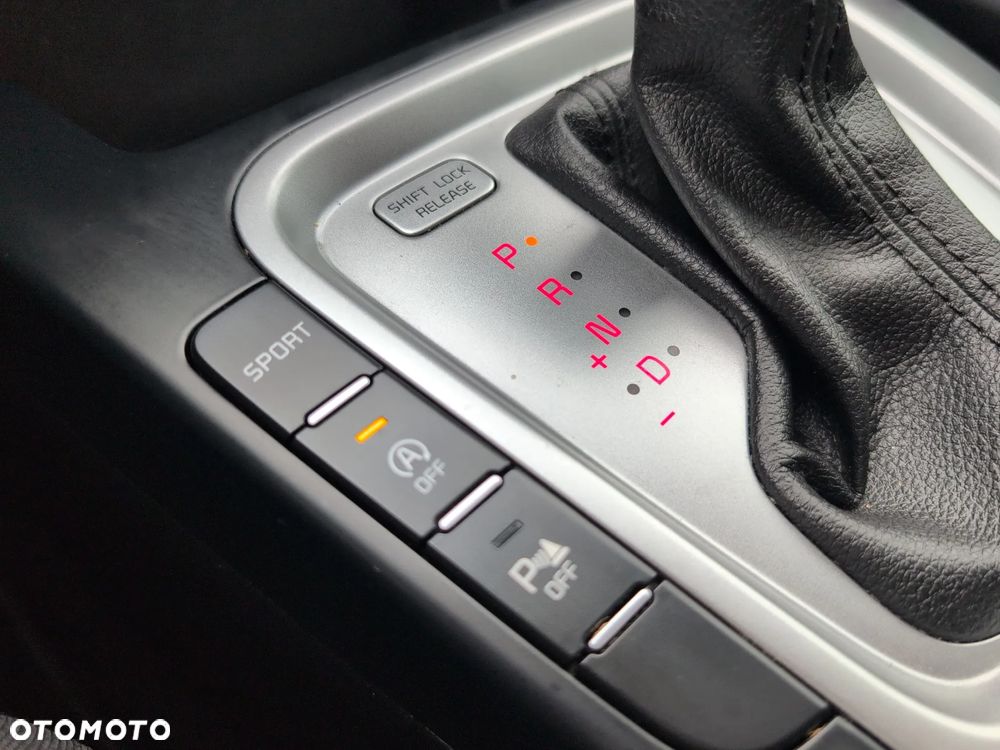 Kia XCeed 1.5 T-GDI M DCT - 32