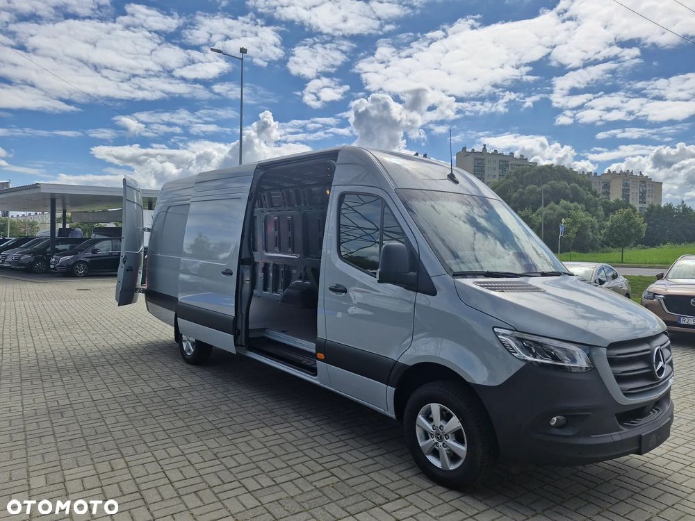 Mercedes-Benz Sprinter 319 CDI - 16