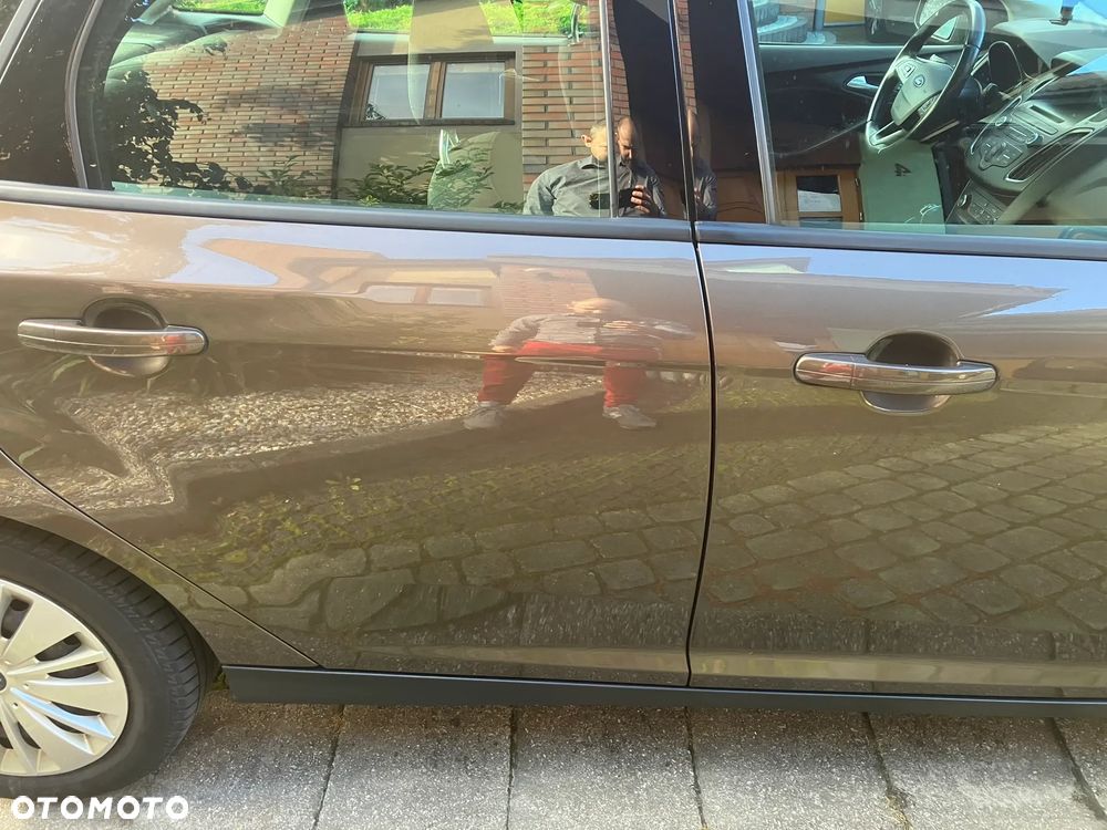 Ford Focus 1.6 Trend - 30