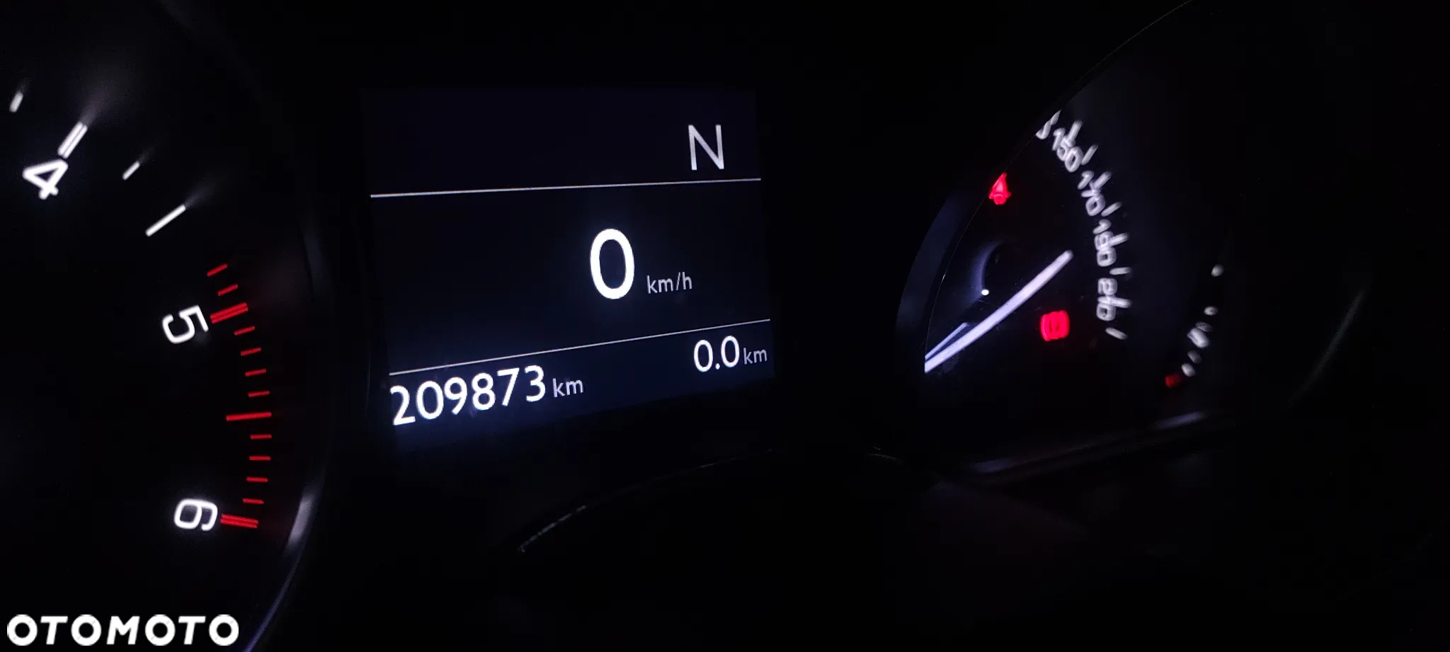 Peugeot 208 1.4 e-HDi Active STT - 6