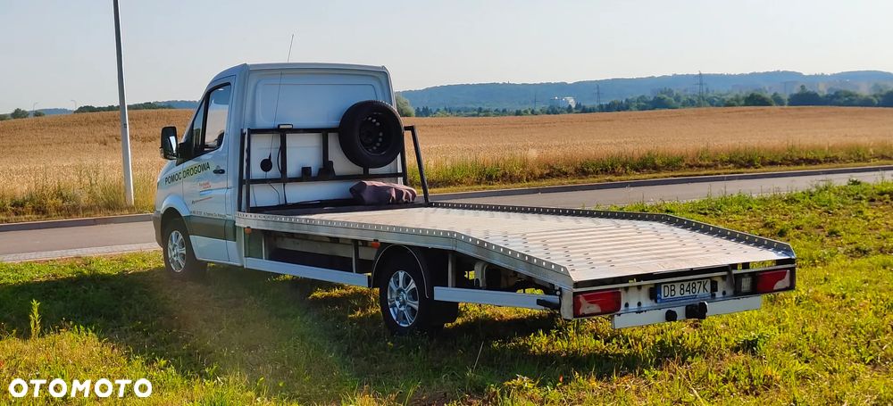 Mercedes-Benz Sprinter - 8