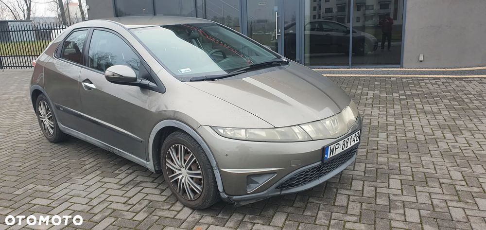 Honda Civic 1.8 Comfort - 1