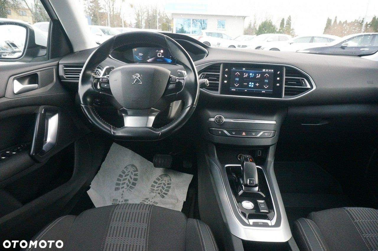 Peugeot 308 1.5 BlueHDi Allure Pack S&S EAT8 - 12
