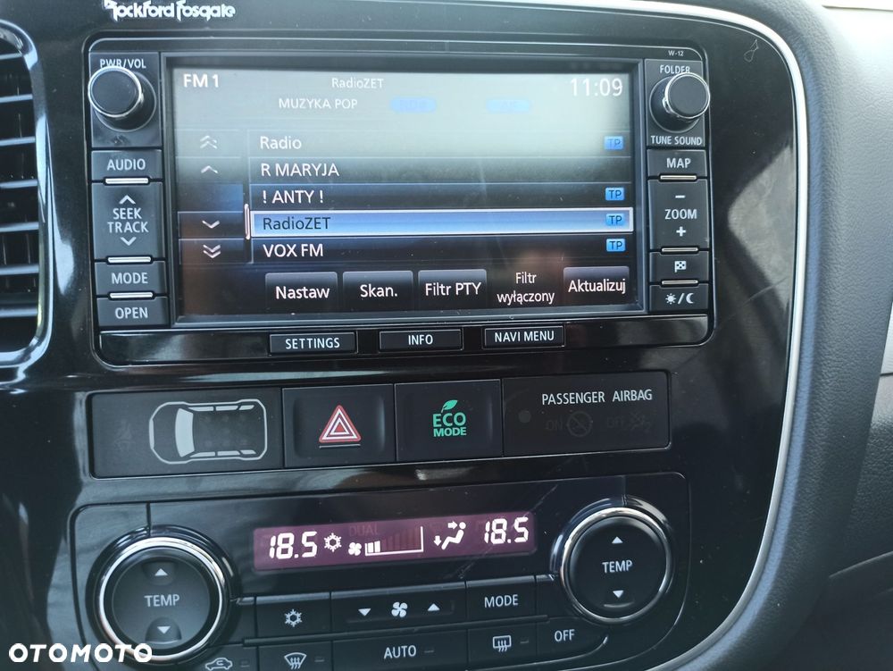 Mitsubishi Outlander - 20