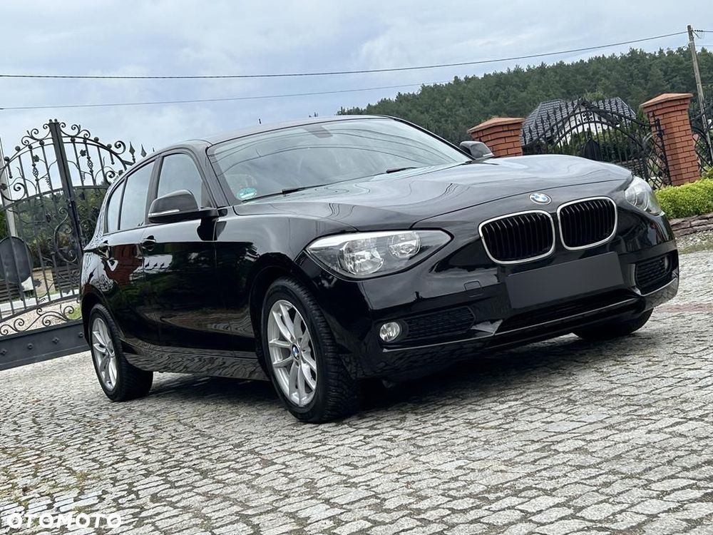 BMW Seria 1 116i - 25