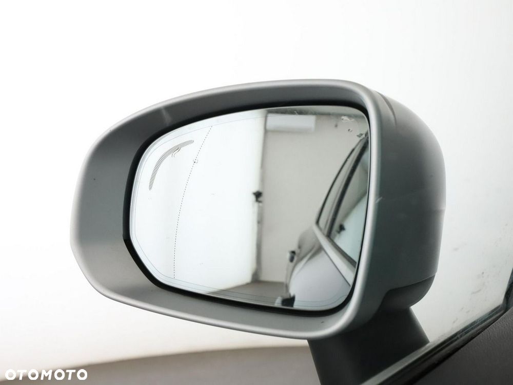 Volvo XC 60 D4 SCR R-Design - 36
