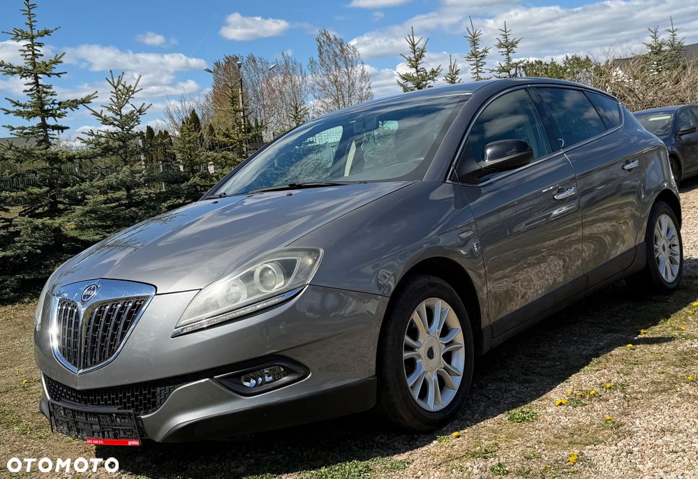 Lancia Delta 1.6 MultiJet 16v Silver - 19