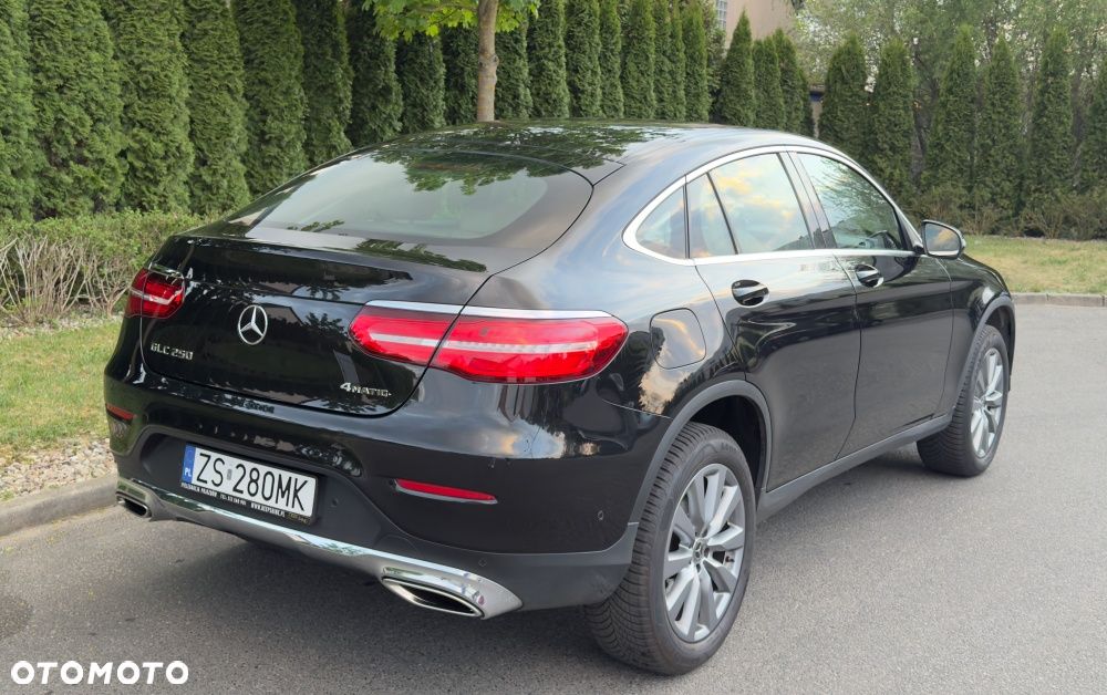 Mercedes-Benz GLC - 4