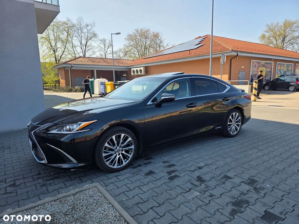 Lexus ES 300h Prestige - 2