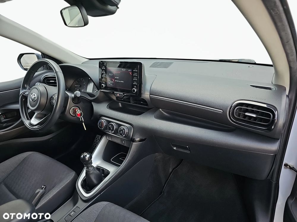 Toyota Yaris 1.5 Comfort - 22
