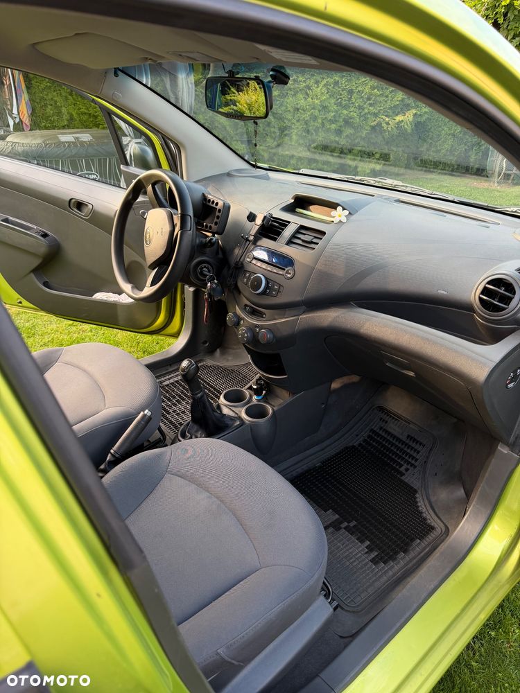Chevrolet Spark 1.0 Base - 7