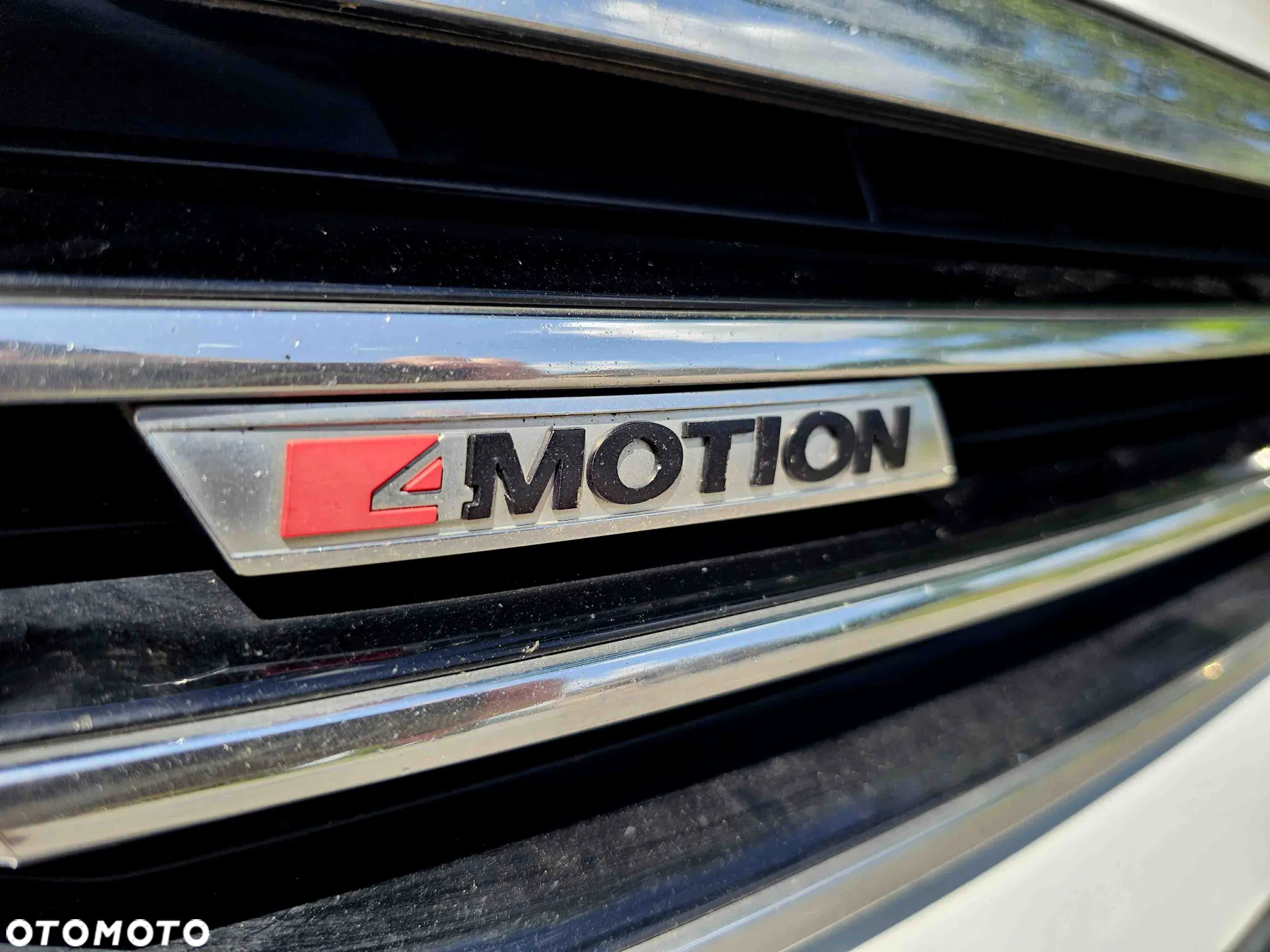 Volkswagen Passat Variant 2.0 TDI SCR 4Motion DSG Highline - 10