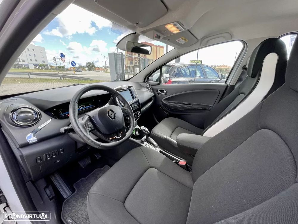 Renault Zoe (c/ Bateria) 41 kwh Life - 9