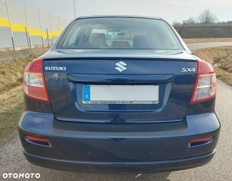 Suzuki SX4 1.6 VVT Comfort - 28