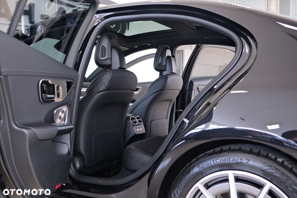 Mercedes-Benz Klasa C AMG 43 4Matic AMG Speedshift MCT9G AMG Sondermodell - 32