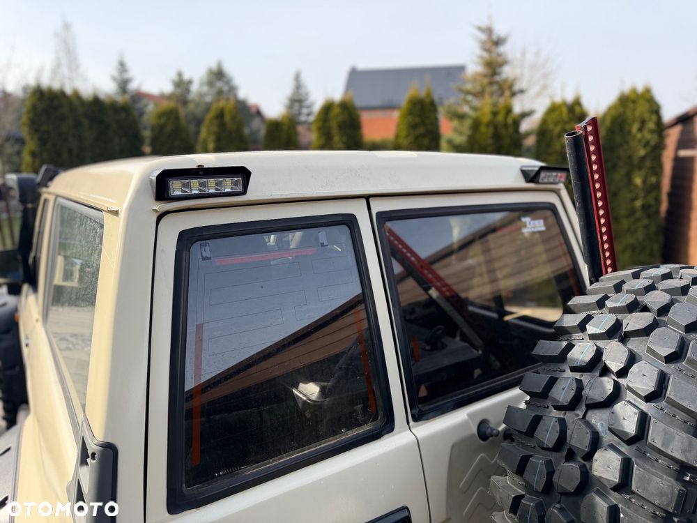 Nissan Patrol 2.8 TD SWB SLX - 19