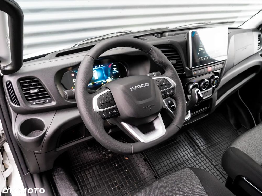Iveco Daily 35S18HA8V 3.0 12m3 - 23