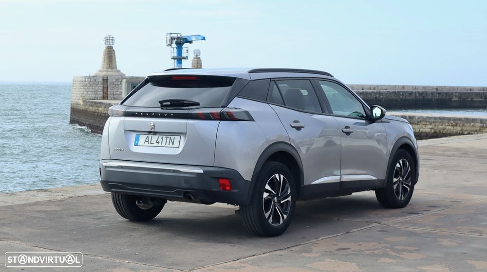 Peugeot 2008 PureTech 100 Allure - 16