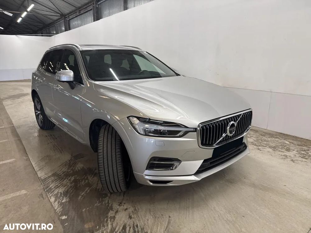 Volvo XC 60 T8 AWD Recharge Geartronic Inscription - 3