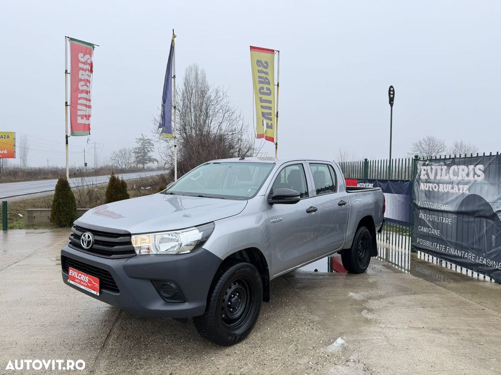 Toyota Hilux 2.4D 150CP 4x4 Double Cab 6MT Comfort - 31