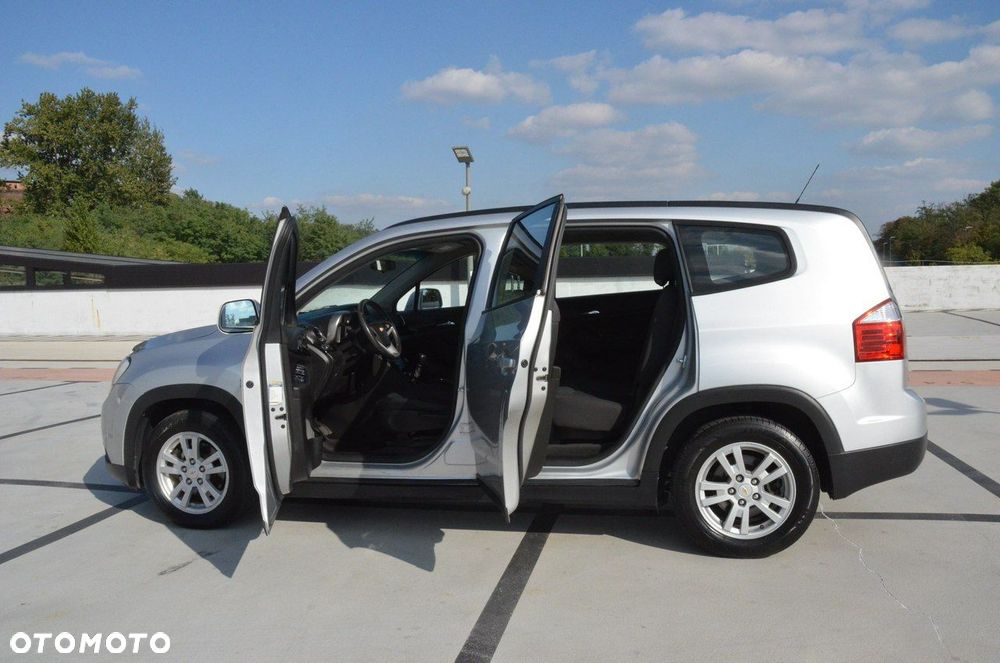 Chevrolet Orlando - 29