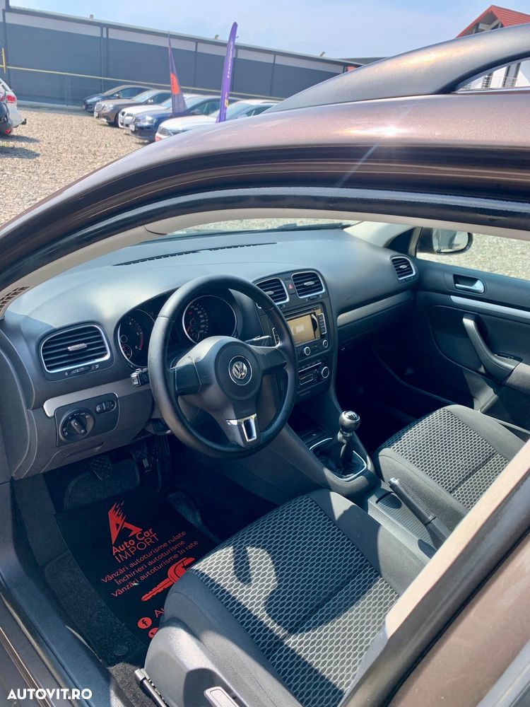 Volkswagen Golf 1.6 TDI DPF BlueMotion Technology Highline - 9