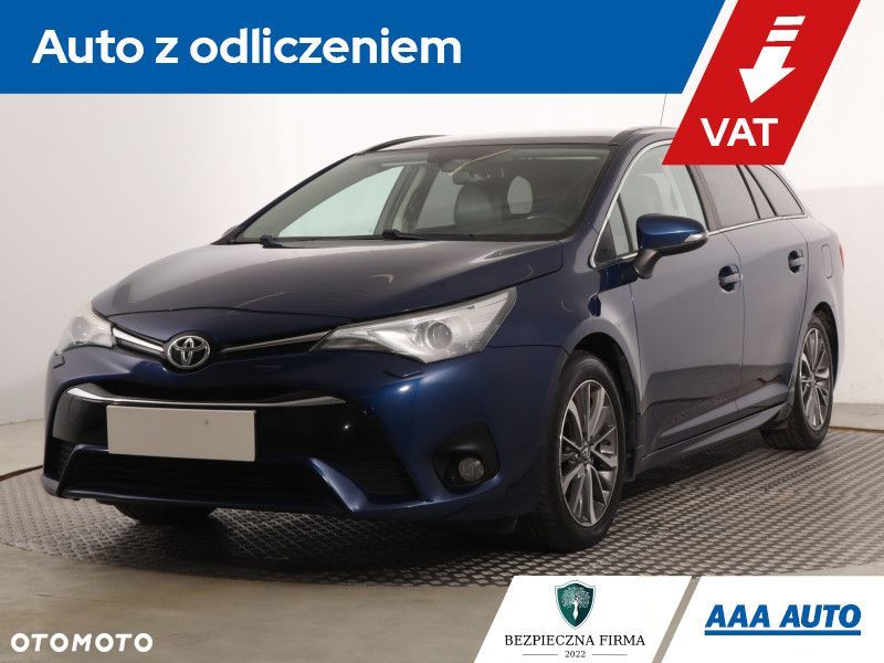 Toyota Avensis - 2