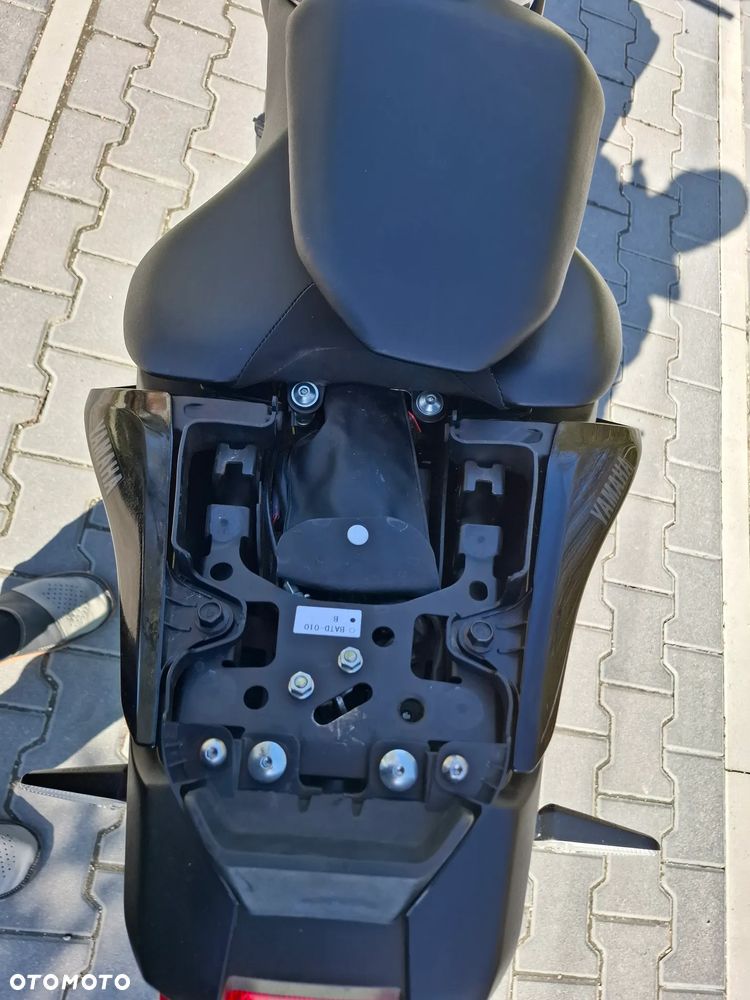 Yamaha MT - 30