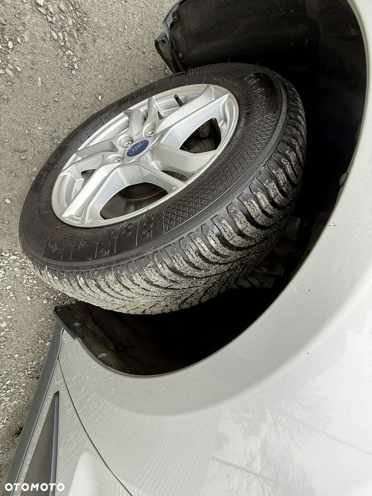 Ford Transit Connect - 32