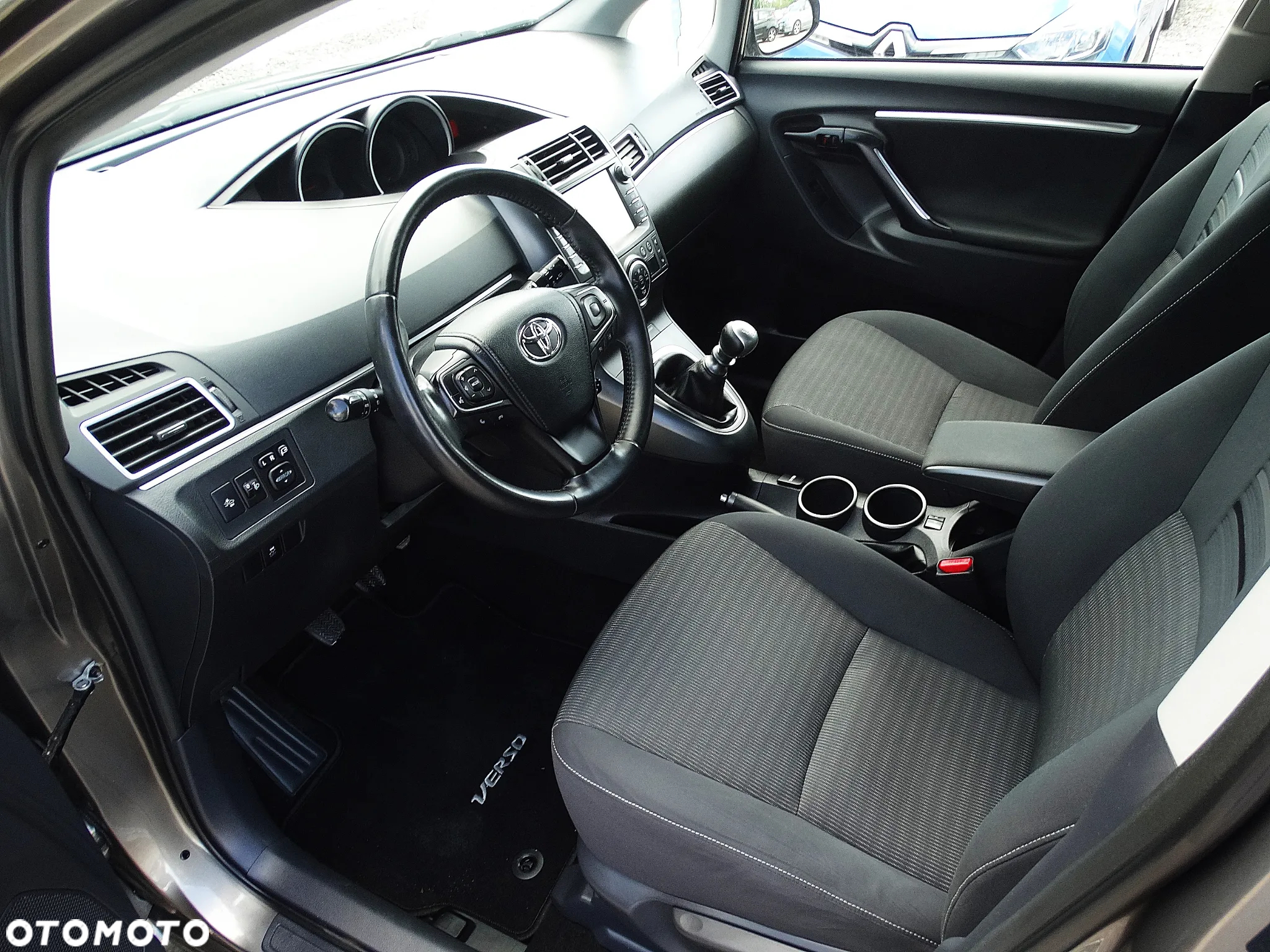 Toyota Verso 1.8 7-Sitzer Executive - 18