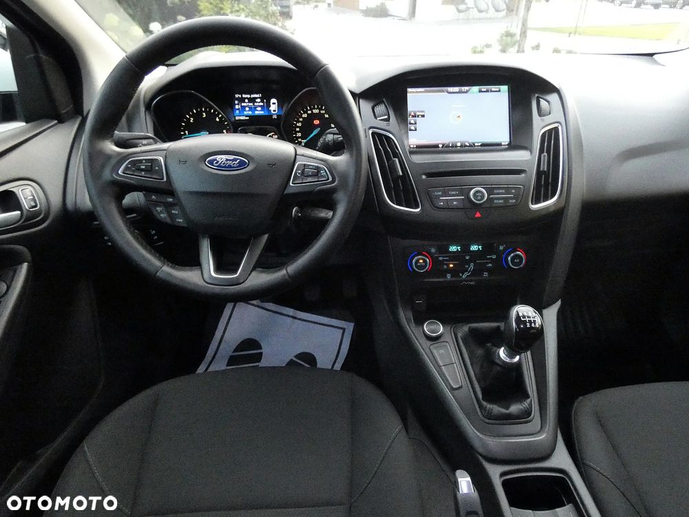 Ford Focus 1.5 TDCi Titanium ECOnetic ASS - 26