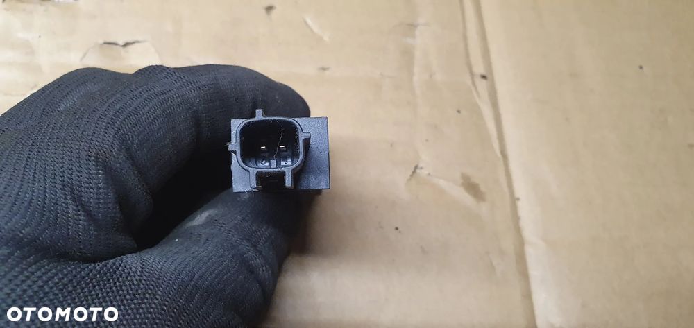 Czujnik sensor uderzeniowy Airbag Audi A8 D3 4B0959643A - 3