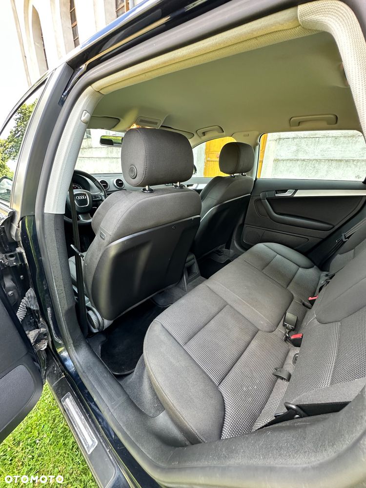 Audi A3 Sportback 2.0 TDI DPF Ambition - 28