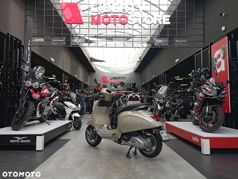 Vespa Primavera - 7