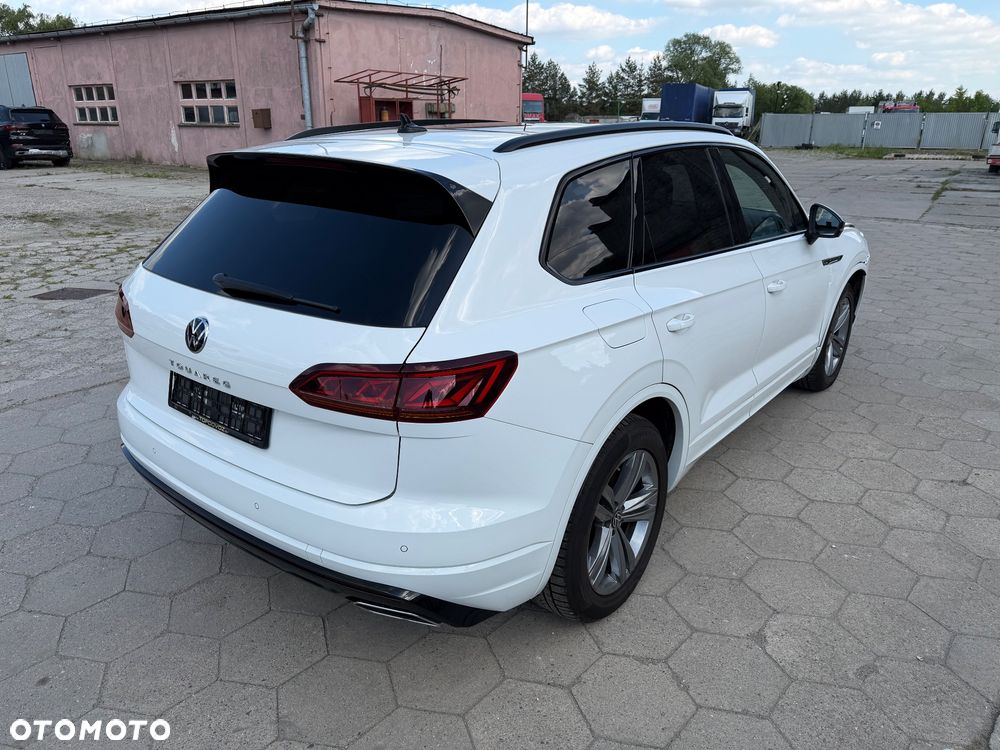 Volkswagen Touareg 3.0 V6 TDI SCR 4Motion Automatik R-Line - 5